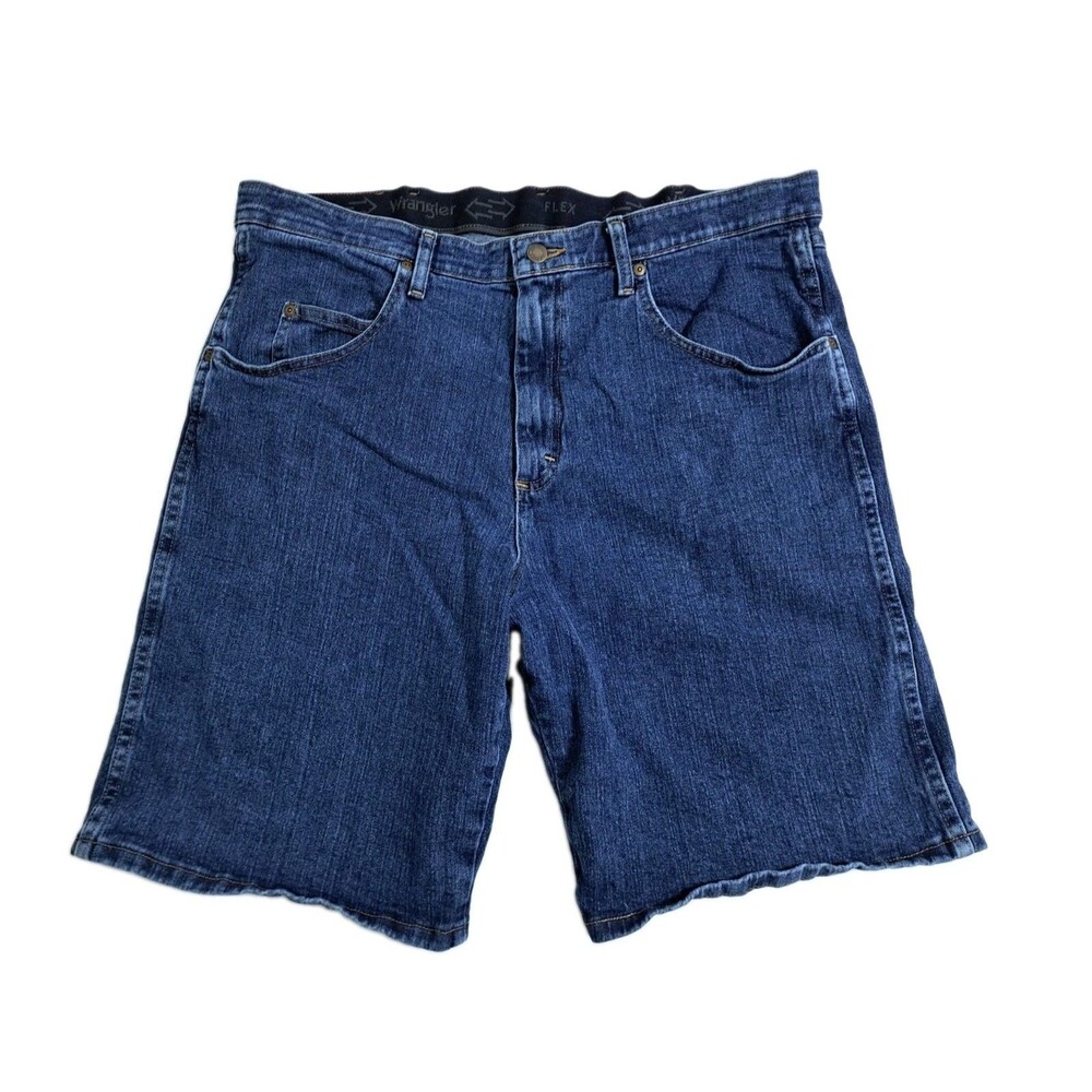 Wrangler Rugged Wear Men's 38 Denim Jeans Shorts Blue Stretch Work Casual